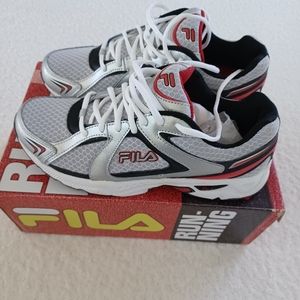 FILA Running shoes